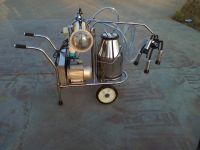 imported  vacuum pump milking machine