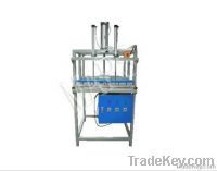 Vacuum pillow packing machine