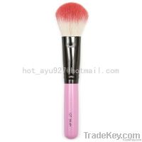 single makeup brush