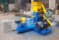 floating fish feed pellet machine for sale making floating pellets on water