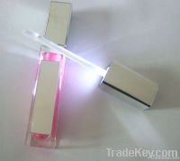 LED light lip gloss with mirror