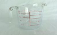 Glass measuring cups