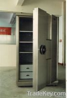 mini vault door use in the bank or for person