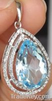 Beautiful gold pendant 14k.Diamants 0.52ct.Topaze .5.75 cts!