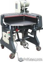 Box folding machine