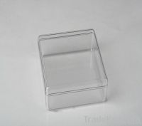 clear unhinged plastic box