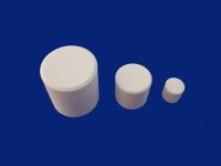 Alumina cylinder