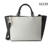 Lady's Handbag Shoulder Bag in Contrasting Colors