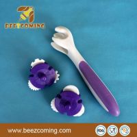 Fondant cake decorating rolling cutter set