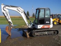 2004 BOBCAT 442 