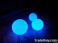 Waterproof LED ball light with remote control