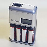 Ni-MH Battery Charger-C8206