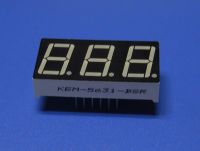 7 segment 3 digit super red emitting led display