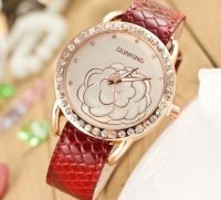 2014 year 30 pcs Red 12-0 Genuine Leather Wrist Watch With crystal Rose face