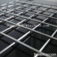 Welded mesh panel