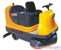 triple-brush ground cleaning machine