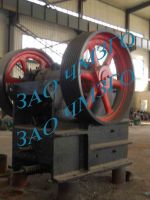 jaw crusher spare parts: vibrating feeder, flywheel, eccentric shaft 