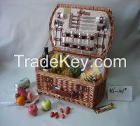 exquisite and eco-friendly handweave wicker picnic basket with lid and handle for 4 persons