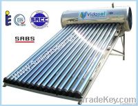 High efficiency compact pressurized solar water heater with heat pipe