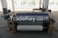 water jet loom