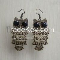 Retro Style brass alloy owls shape hooped earrings